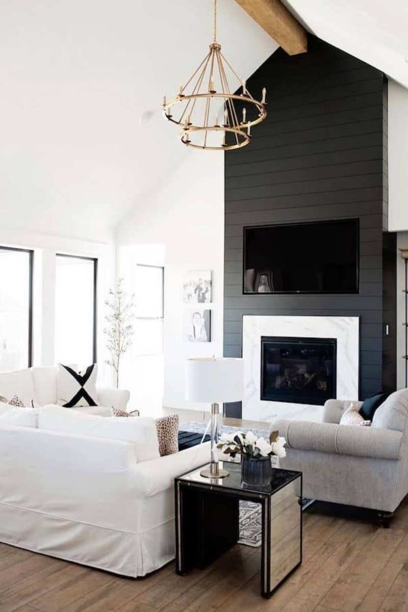 19 STUNNING Shiplap Accent Walls That You'll Want In Your Own Home!