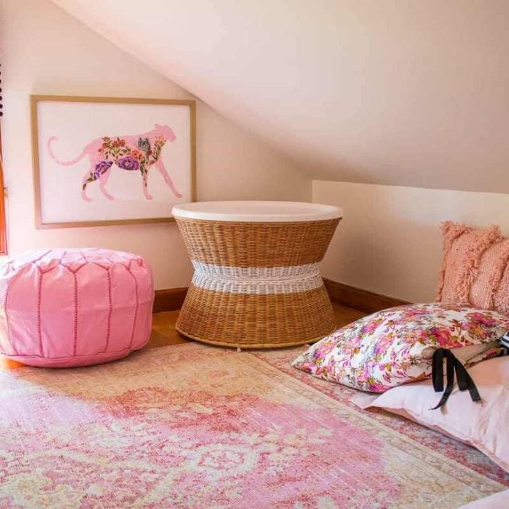 pink themed kids reading nook