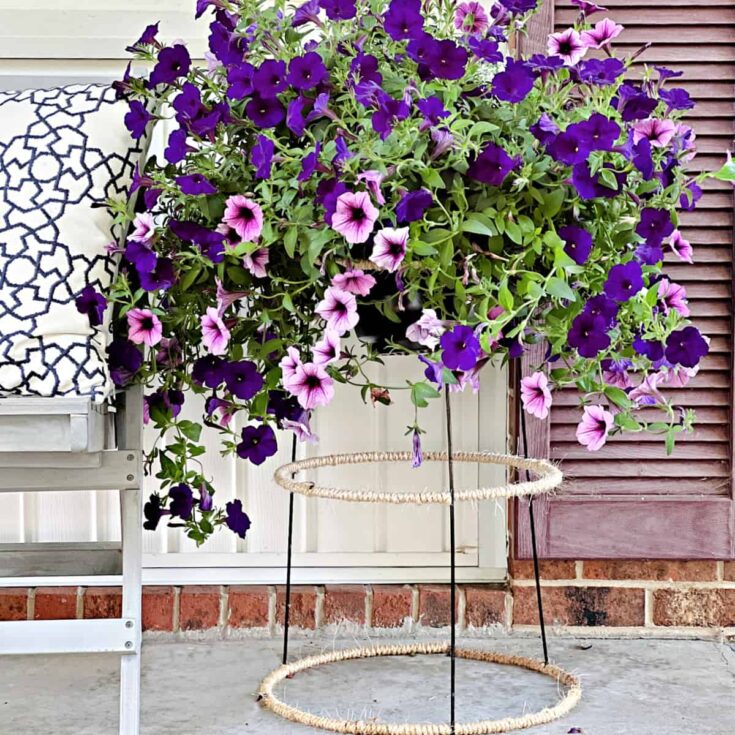 upcycled tomato cage planter